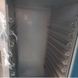 intérieur frigo de congélation format pâtissier glissière en 600x400 équipement froid pro