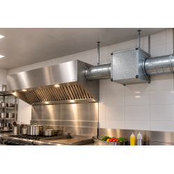 Hotte de cuisine inox professionnelle avec caisson motorisé fixé au mur ou plafond.